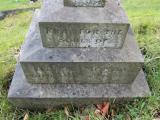 image of grave number 931811